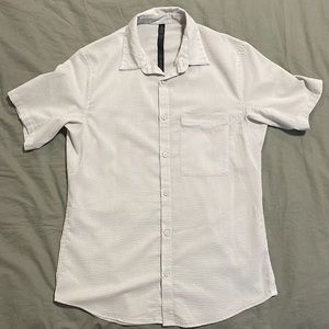Men’s Lululemon Button Up Size Medium